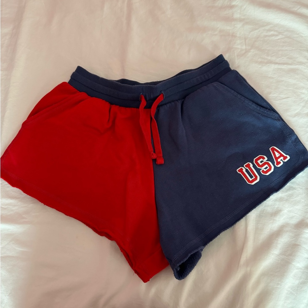 ModernLux USA shorts